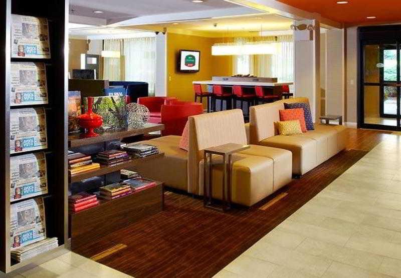 Courtyard By Marriott Tulsa Central Zewnętrze zdjęcie